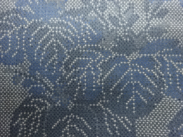 JAPANESE KIMONO / ANTIQUE KIMONO / SILK / DORO OSHIMA TSUMUGI (5 maruki) / WOVEN PAULOWNIA